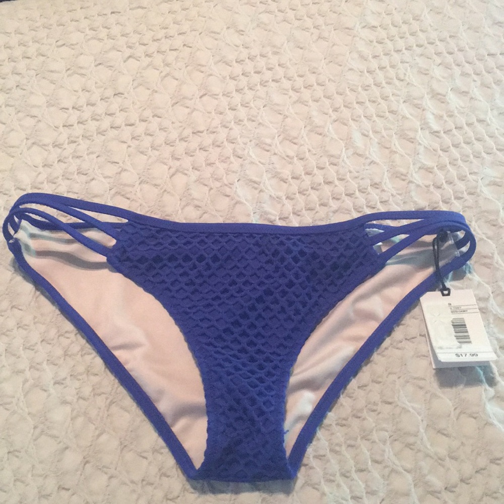 Shade & Shore bikini bottoms